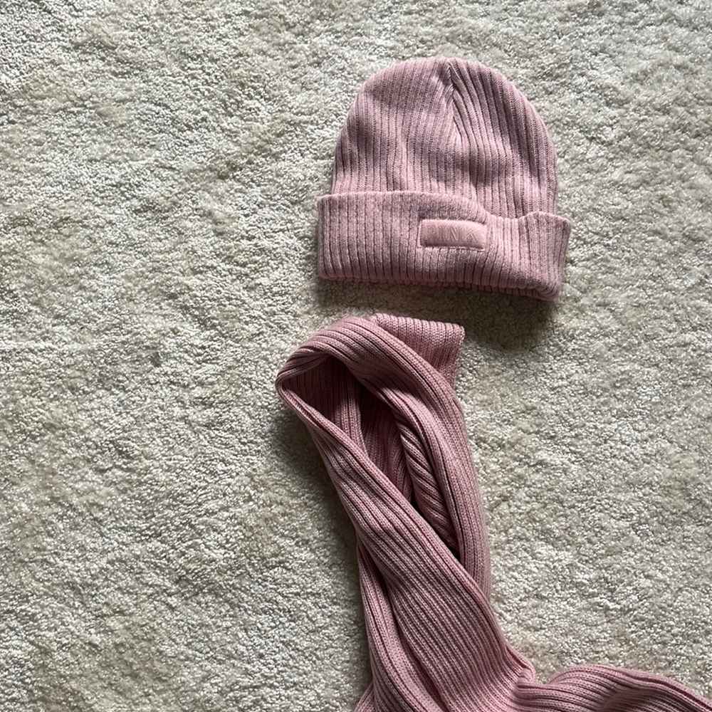 Hat and scarf bundle from Pink